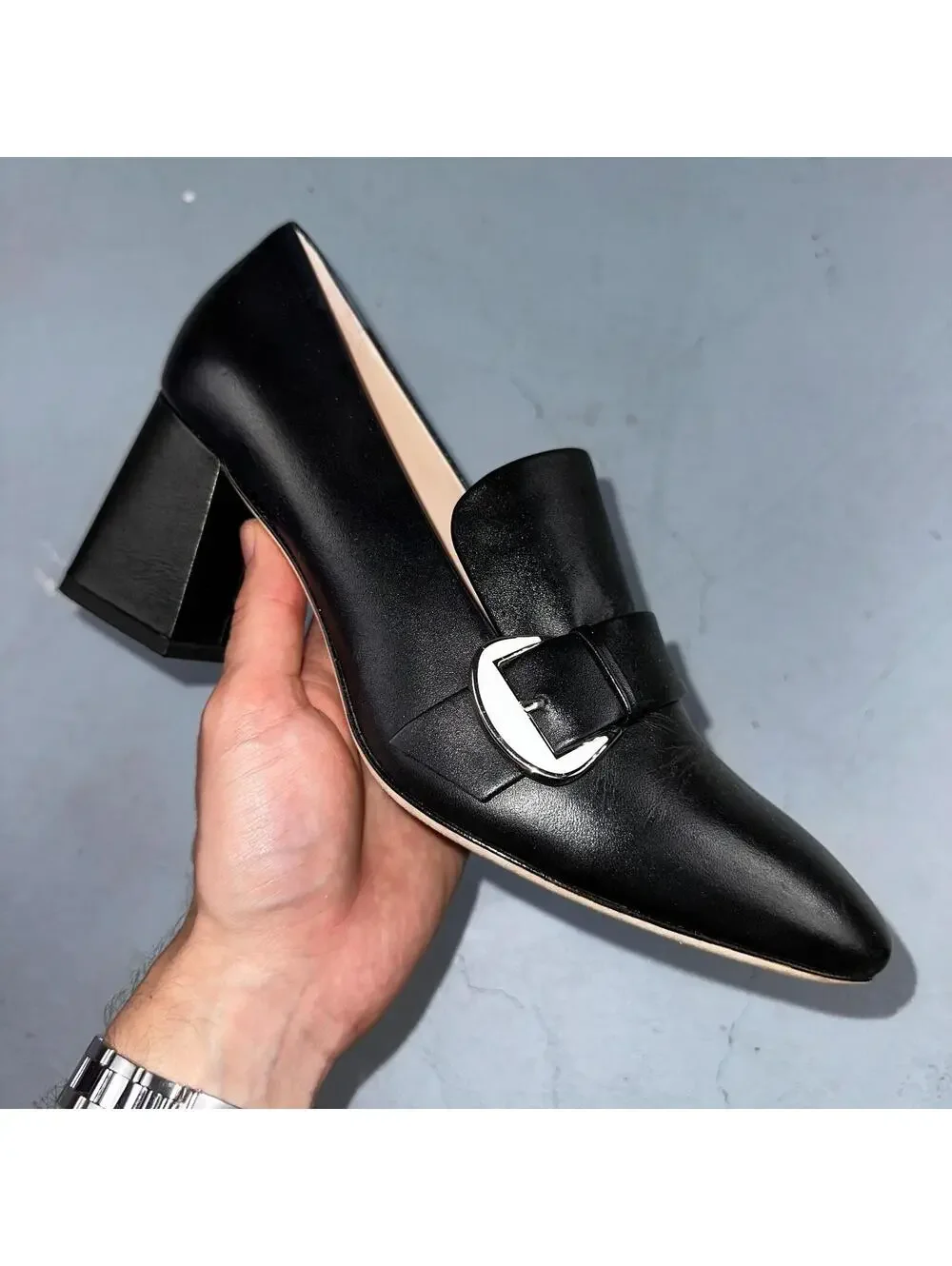 Kate Spade Alia Black Block Heel Pump 9.5 Leather Chunky Silver Tone Buckle
